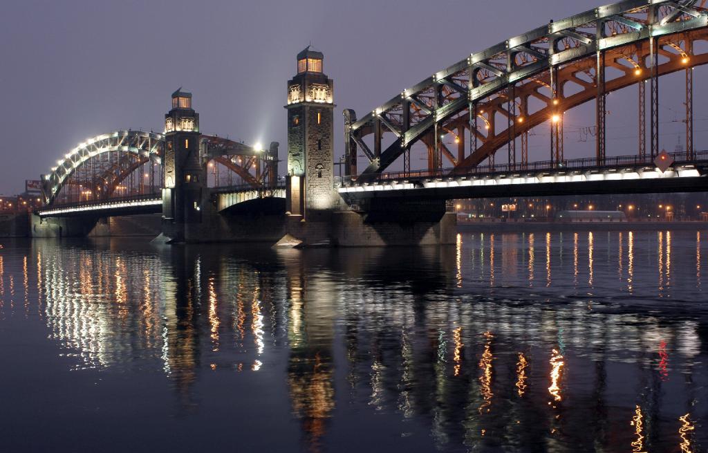 Большеохтинский мост фото спб